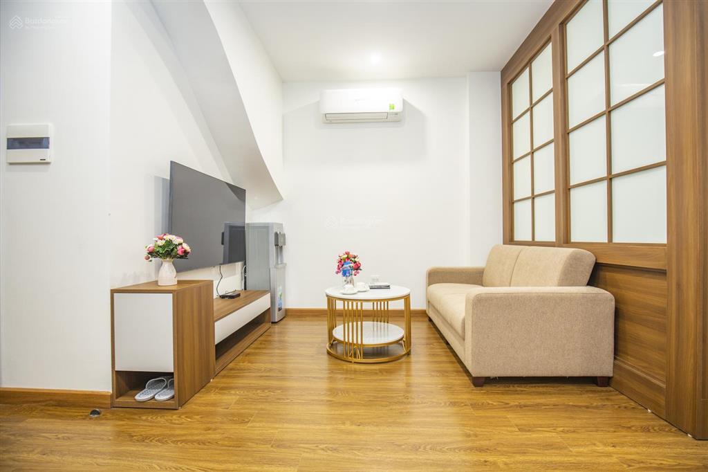 Căn hộ dịch vụ cho thuê tại linh lang giá thuê 15 tr/tháng gần khu vực cho người nước ngoài