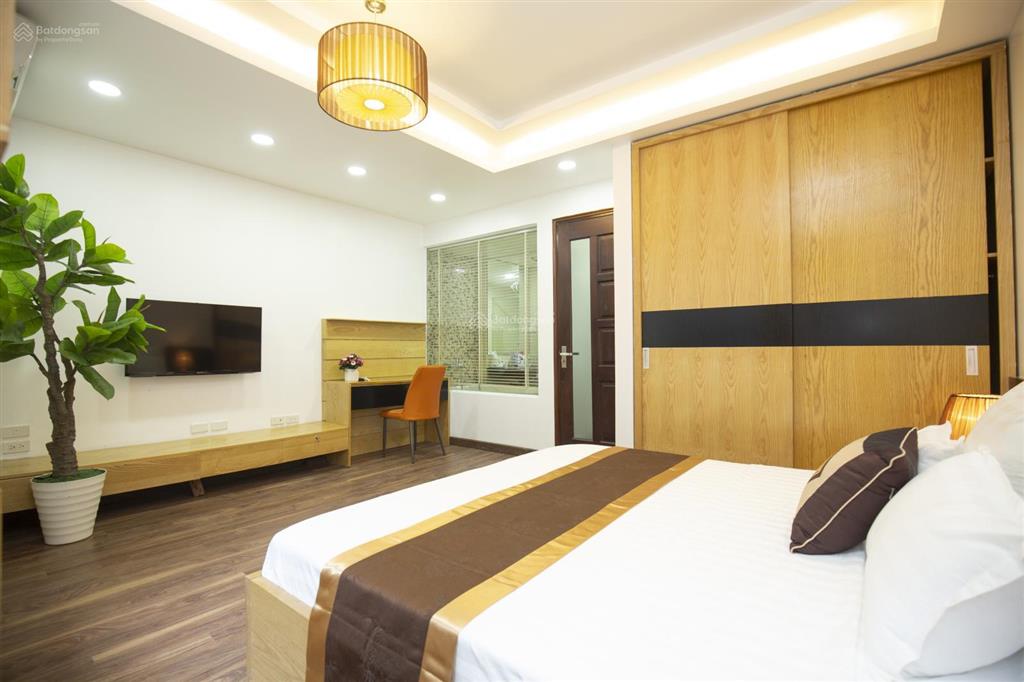 1 ngủ  85m2  view hồ  950 usd/tháng  tòa sumitomo 12  a11  535 kim mã