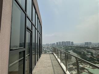 Penthouse precia nhà hoàn thiện giá chỉ 13 tỷ 5 view siêu đẹp, giảm lộc cho khách thiện chí ạ