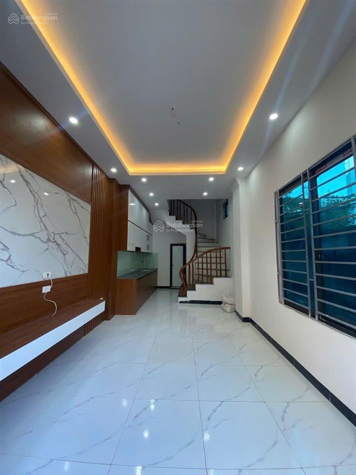 Nhà đại thanh tả thanh oai 35 m x 4 tầng giá 4,7 tỷ