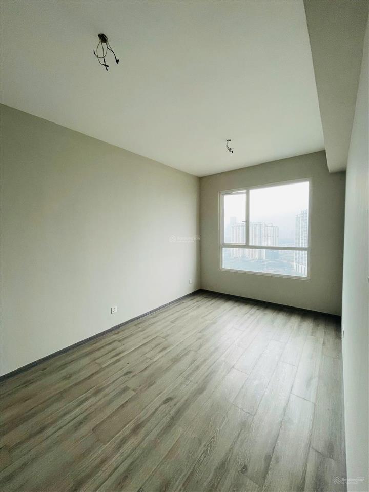 Chưa ở bất cứ một ngày nào em bán căn hộ 2 phòng ngủ s4 seasons avenue nội thất cơ bản chủ đầu tư