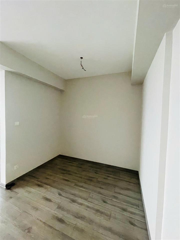 Chưa ở bất cứ một ngày nào em bán căn hộ 2 phòng ngủ s4 seasons avenue nội thất cơ bản chủ đầu tư