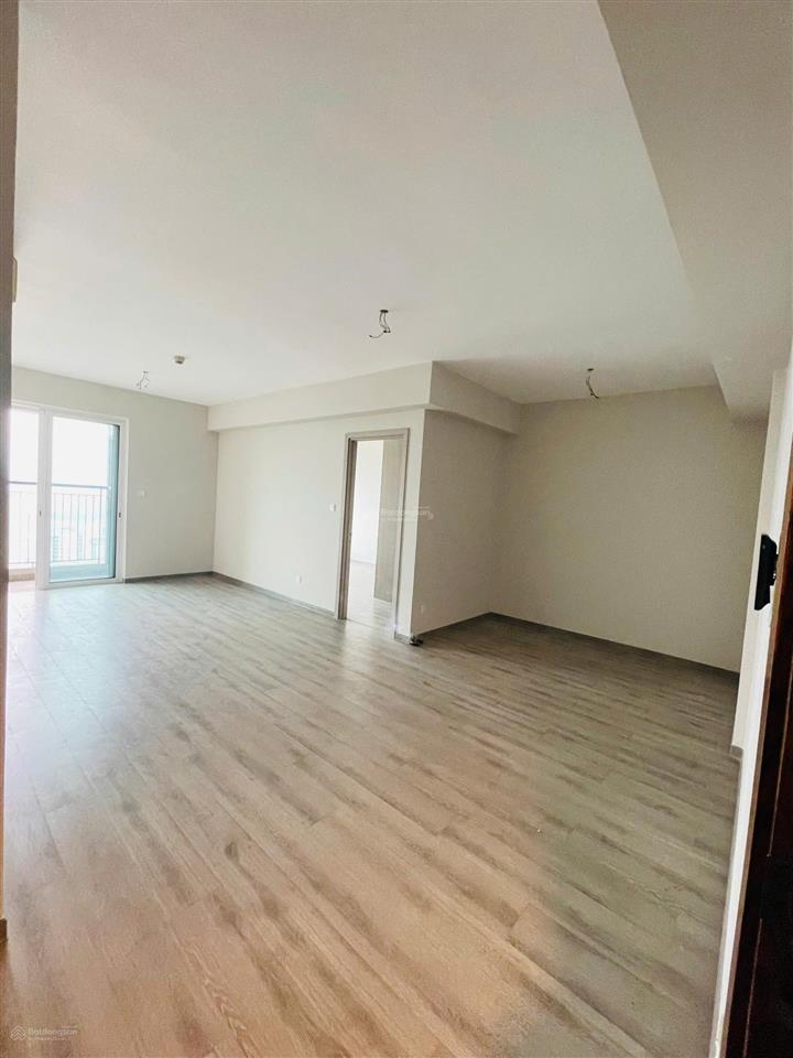 Chưa ở bất cứ một ngày nào em bán căn hộ 2 phòng ngủ s4 seasons avenue nội thất cơ bản chủ đầu tư
