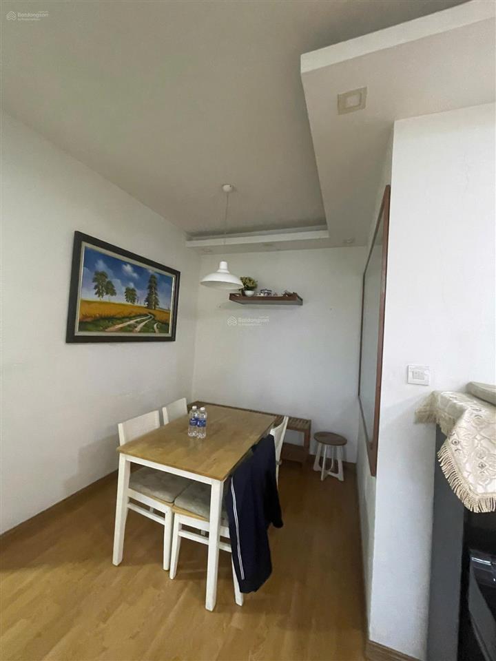 Bán căn hộ 2pn + 1 giá tốt chung cư mulberry lane còn có cả lốt đỗ xe ô tô, sẵn sổ đỏ cất két