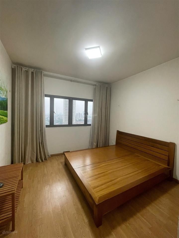 Bán căn hộ 2pn + 1 giá tốt chung cư mulberry lane còn có cả lốt đỗ xe ô tô, sẵn sổ đỏ cất két