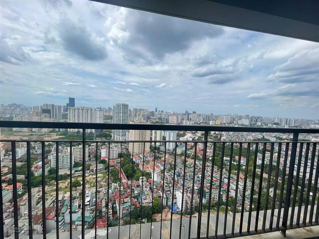 Nội thất cơ bản  chào hàng siêu phẩm 3pn lớn nhất seasons avenue tại tháp s4 vip nhất dự án