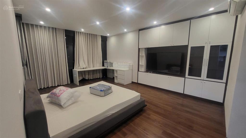 Cho thuê căn hộ 3pn diện tích 154m2 tại chung cư tsq nội thất mới tinh vừa sắm, đẹp dự án
