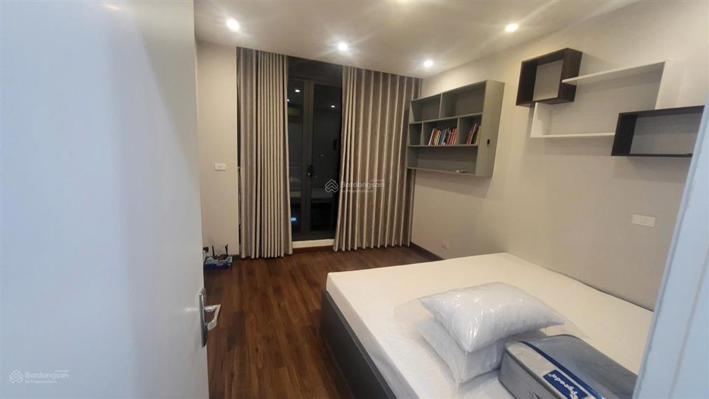 Cho thuê căn hộ 3pn diện tích 154m2 tại chung cư tsq nội thất mới tinh vừa sắm, đẹp dự án