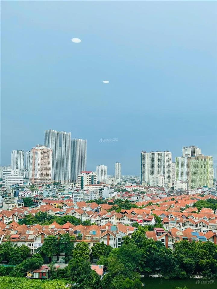 Cho thuê cc seasons avenue, 18 triệu, 100m2, 3pn full nội thất đẹp, đầy đủ tiện nghi dọn vào ở ngay