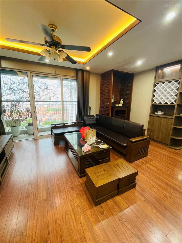 Cho thuê cc seasons avenue, 18 triệu, 100m2, 3pn full nội thất đẹp, đầy đủ tiện nghi dọn vào ở ngay