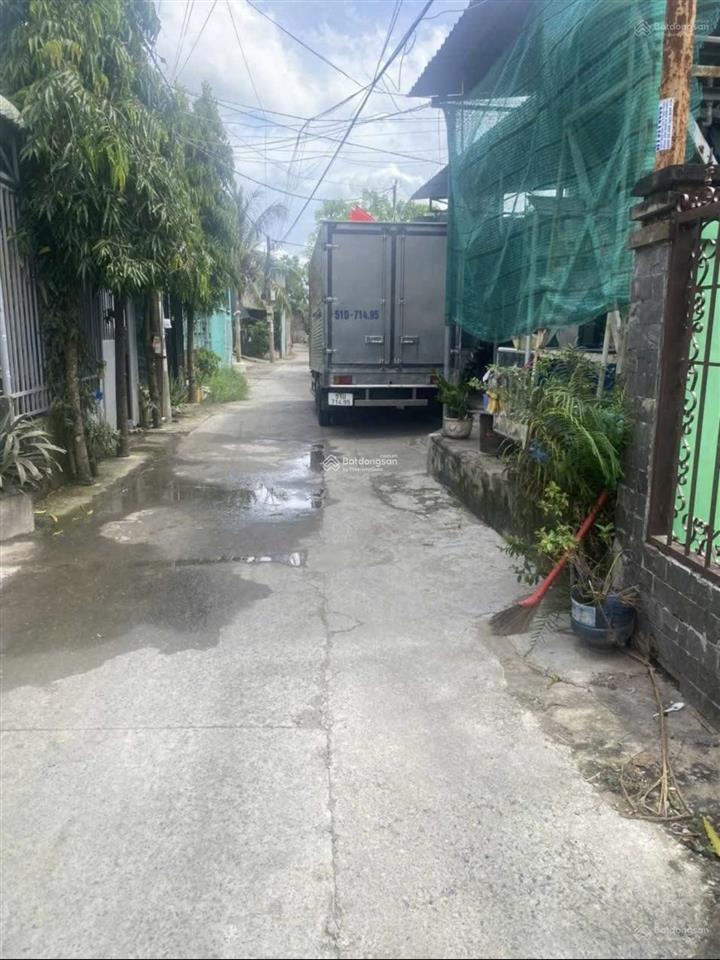 Em phương bán gấp lô đất tại hương lộ 11, bình chánh 2,8 tỷ 150m2.