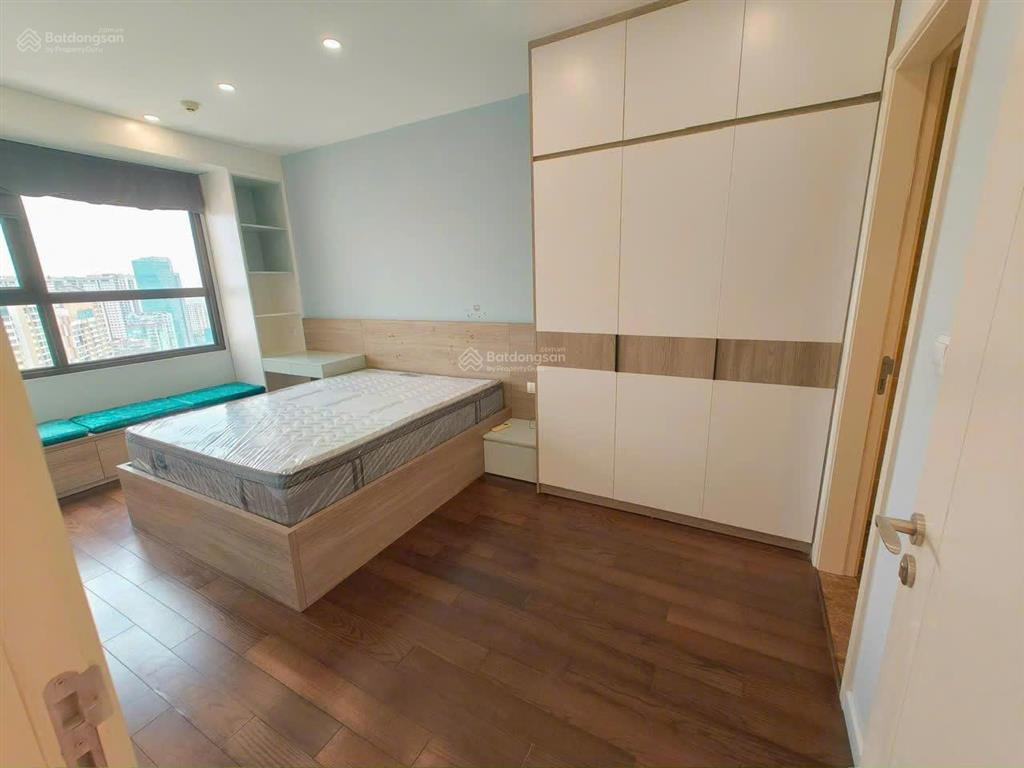 Cho thuê gấp căn hộ 3pn 2vs, dt 120m, full nội thất, cực đẹp tại golden palace, giá 17tr/tháng