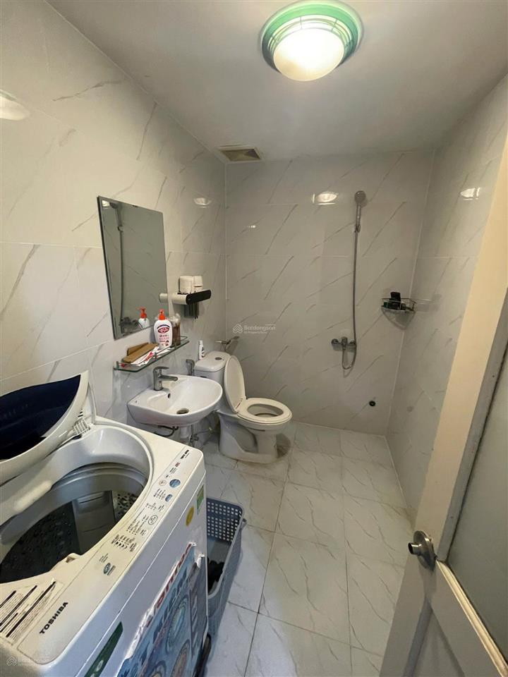 Cho thuê căn hộ 3 phòng ngủ 140m2 cao ốc an cư quận 2 giá 18tr
