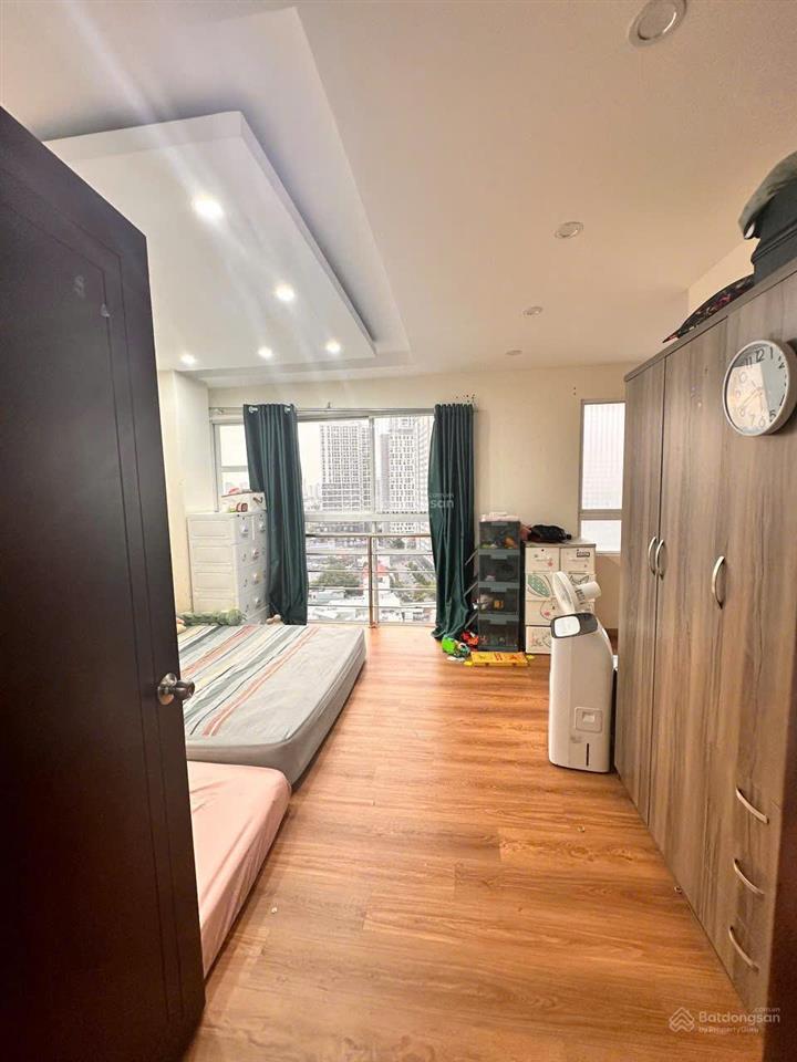 Bán căn hộ penthouse 176m2 cao ốc thịnh vượng q2 giá 6.5 tỷ thương lượng