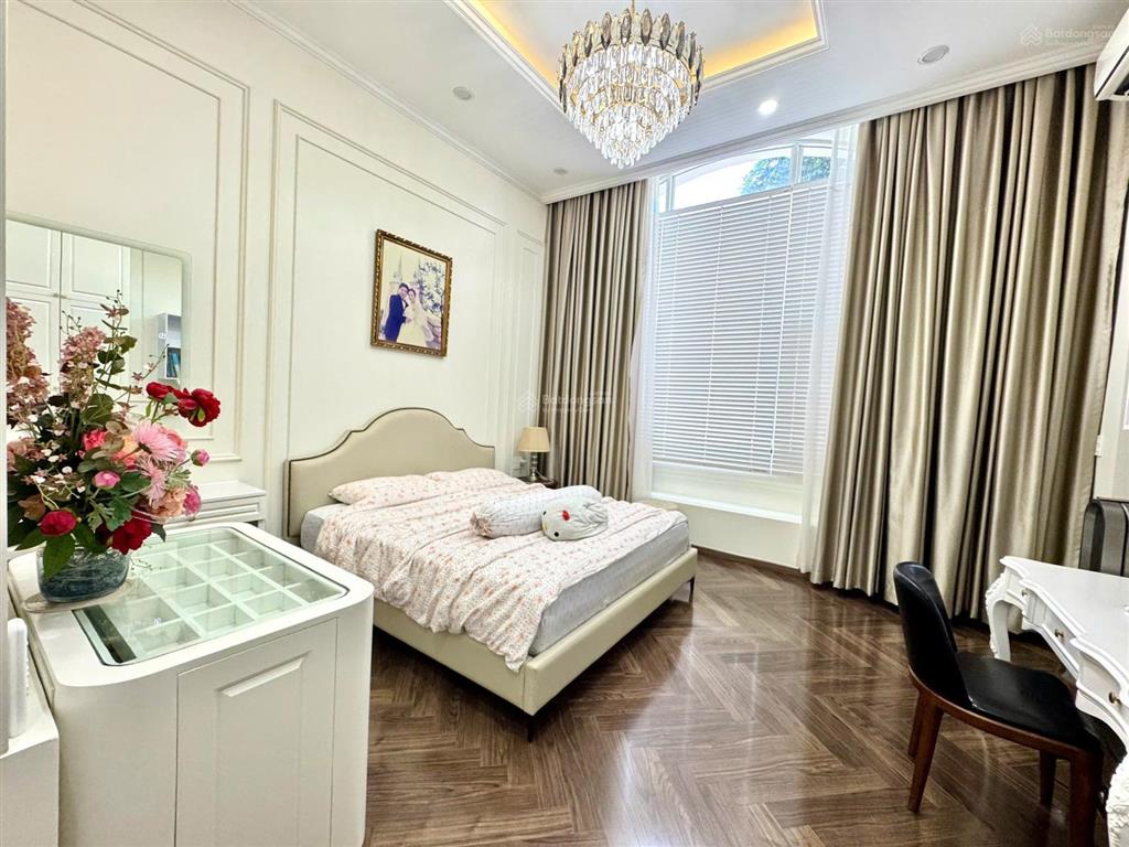 Cho thuê biệt thự mỹ thái  pmh, dt 126m2, 4pn nhà mới đẹp nội thất cao cấp. giá thuê 64tr/tháng