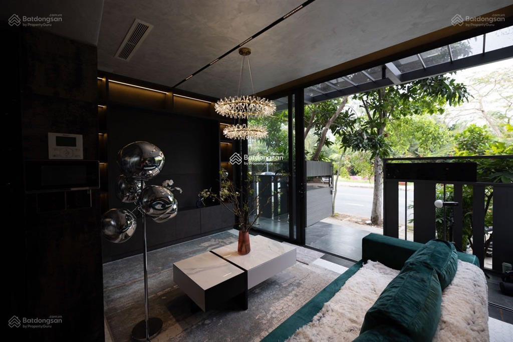 Cho thuê biệt thự hưng thái  khu compound an ninh , dt302m2  nhà mới đẹp, full nội thất cao cấp