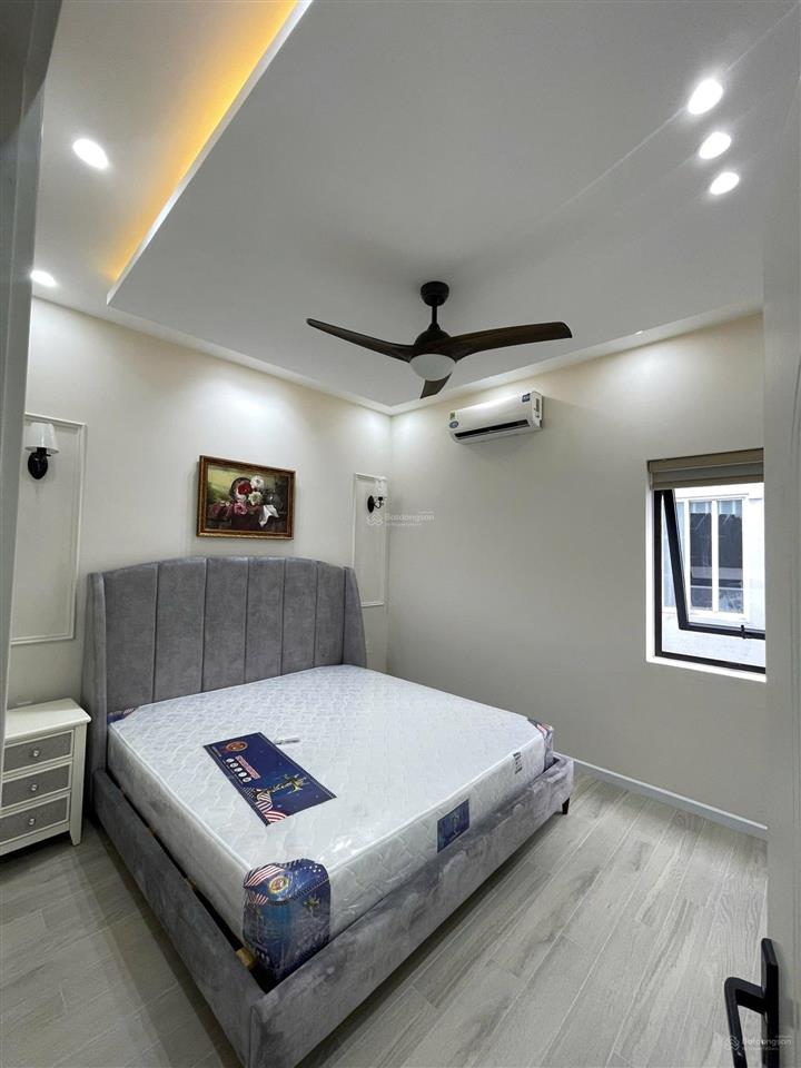 Bán nhà 2 tầng chu văn an p.long tâm bà rịa 4 p.ngủ tặng nội thất giá 5tỷ490 triệu
