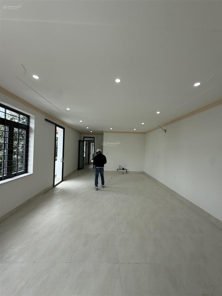 Bán nhà 4 tầng góc võ văn kiệt  chu văn an  bà rịa (6 phòng ngủ) 1 showroom cho thuê 40 tr/1th