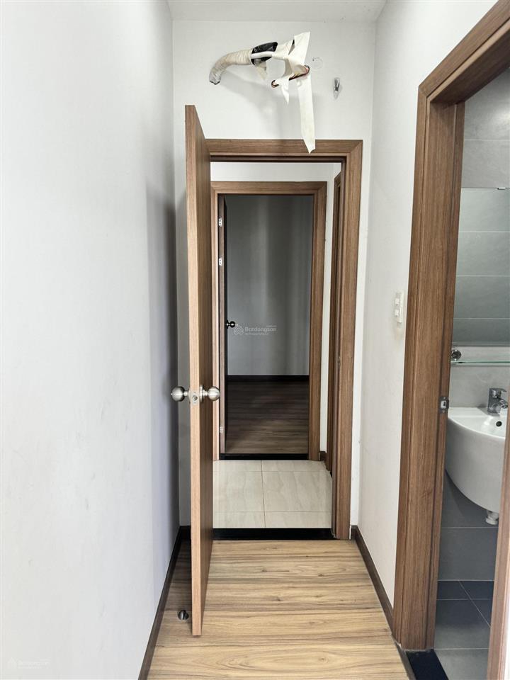 Chính chủ cần bán căn hộ 2pn2wc bcons plaza, bank cho vay 80%