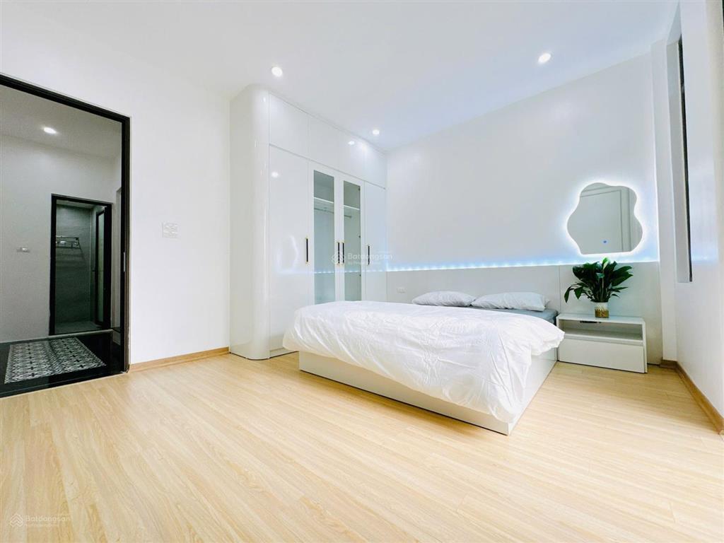 Nổi bật thanh xuân giá giảm giật mình chỉ còn 6 tỷ 350 căn 75m2 cc five star