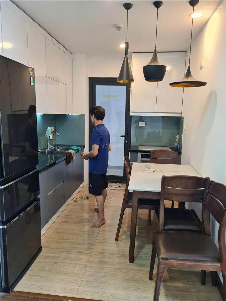 Cho thuê căn 2 ngủ full nt giá 12,5 tr/tháng nhận nhà ngay five star