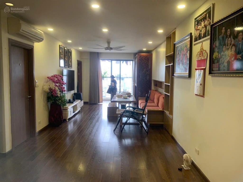 Chính chủ cần bán căn 3 ngủ 103m2 five star giá 8 tỷ 950 triệu, giá tốt quận thanh xuân