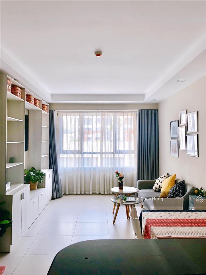 Bán chung cư quận 6, có sổ hồng, chung cư summer square, dt 1pn, 1wc giá 2,5 tỷ