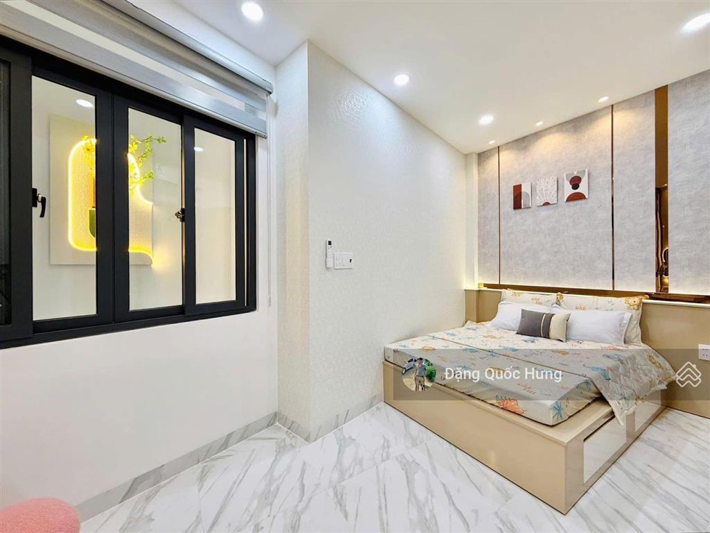 Cần bán căn hộ tâm huyết tại chung cư hoàng kim thế gia, dt 65m2, 2pn, 2wc giá 3 tỷ (có sổ)
