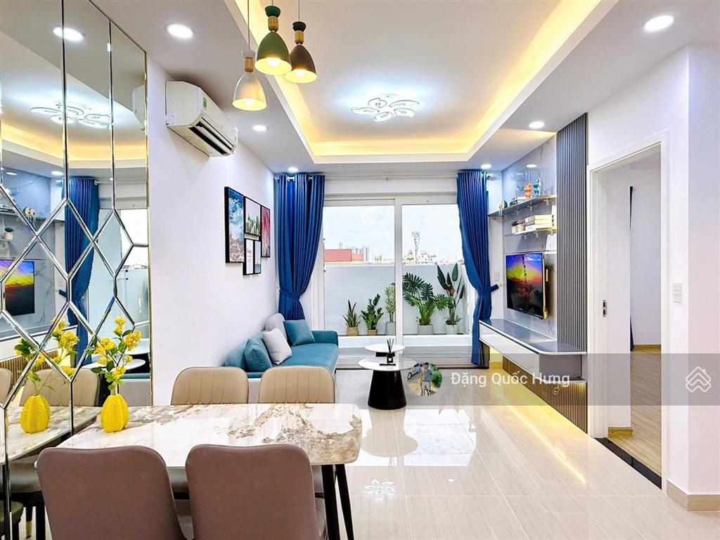 Cho thuê chcc âu cơ tower, đ. âu cơ, q. tân phú, 75m2, 2pn, 2wc có nội thất 10 tr/th  0909 927 ***