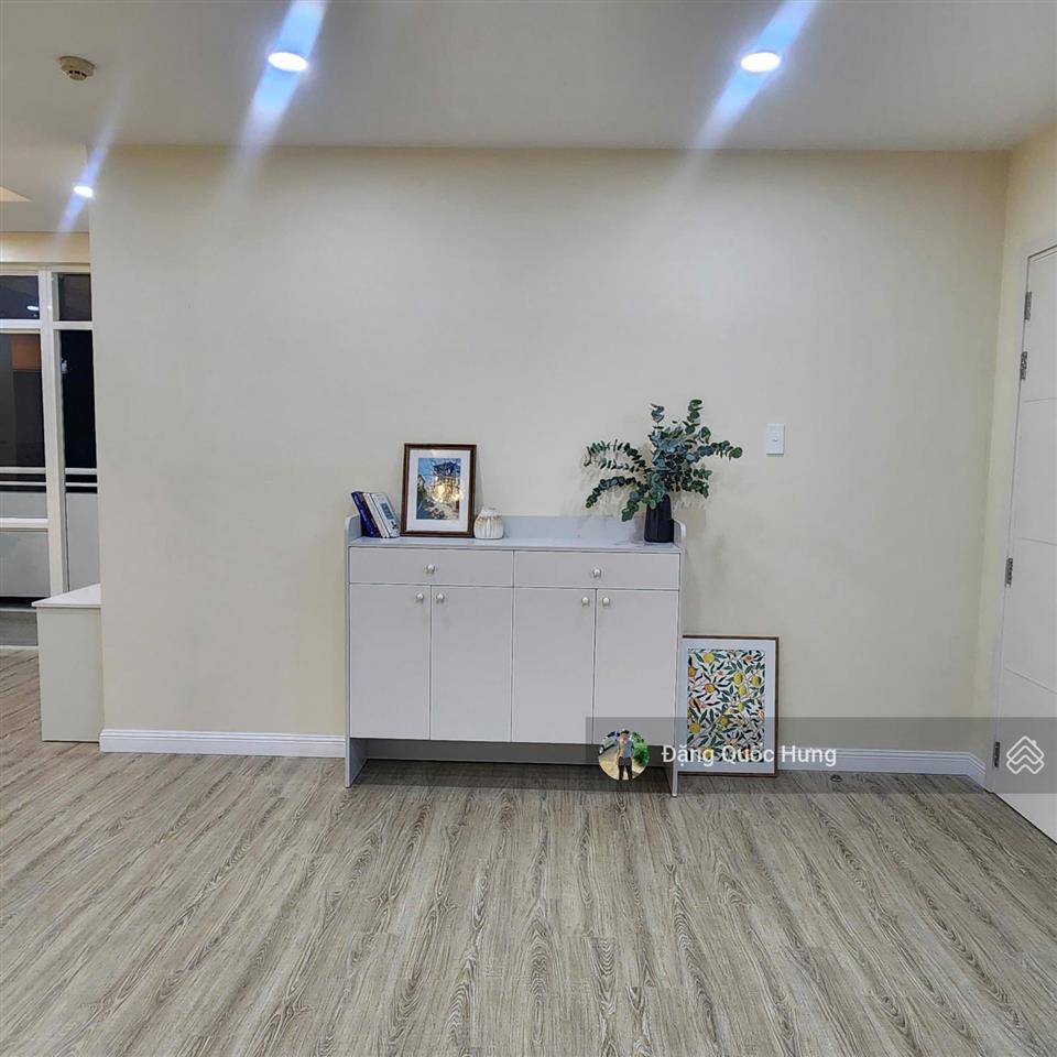 Căn hộ bàu cát 2, q.tân bình , ( block a ) 65m2, 2pn, 2wc nhà có nt giá 9,5tr/th  em