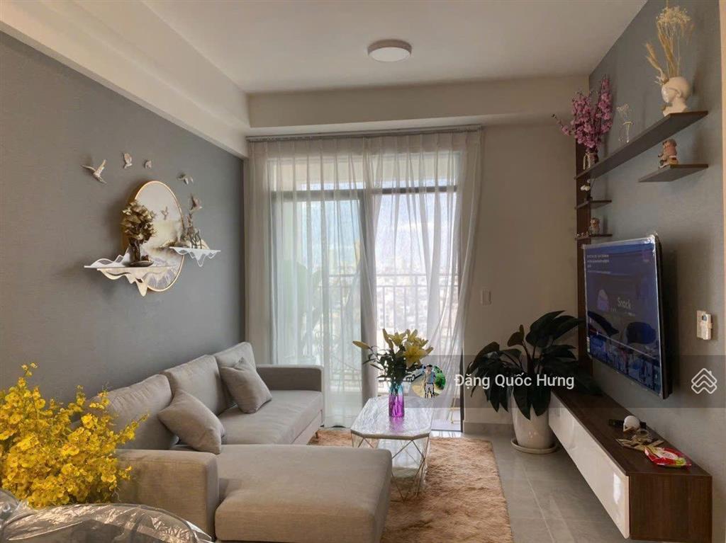 Cần bán chung cư bàu cát 2, quận tân bình , 90m2, 3pn, 2wc giá 5x tỷ ( sổ hồng )   0909 927 ***