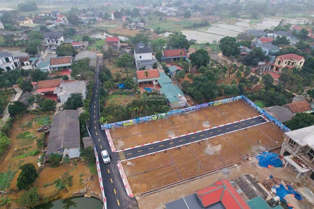 Bán đất trục chính liên khu dân cư chương mỹ  kinh doanh tạp hoá 2,255 tỷ 80m2 mặt tiền 7m to rộng