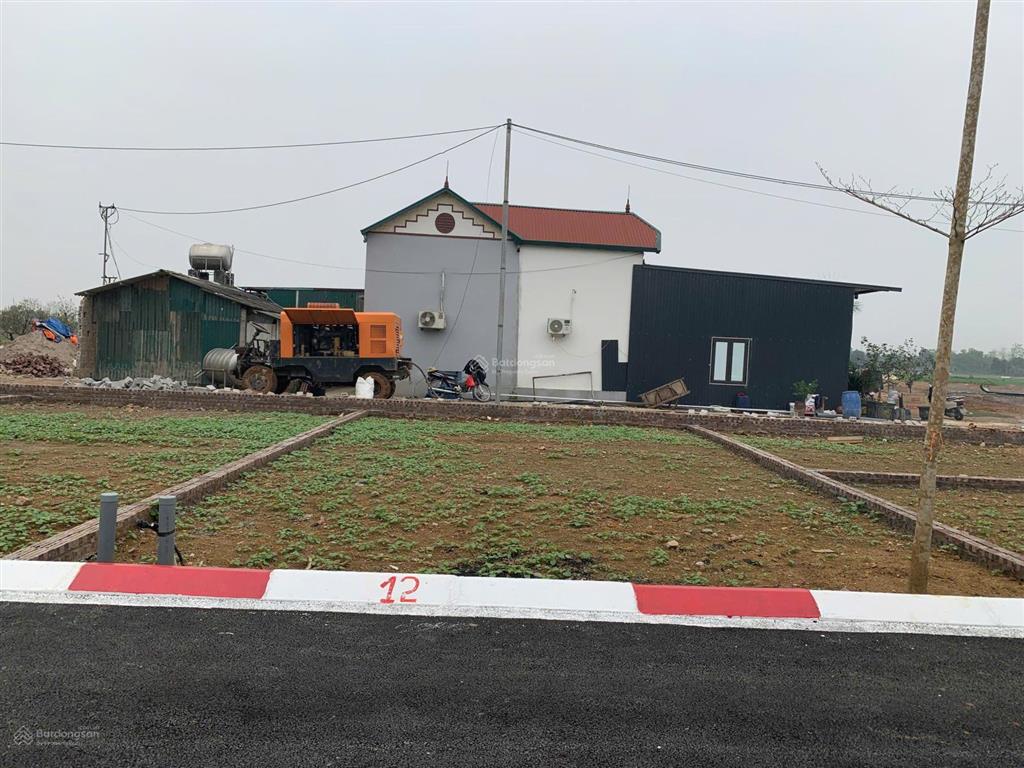 Bán đất trục chính liên khu dân cư chương mỹ  kinh doanh tạp hoá 2,255 tỷ 80m2 mặt tiền 7m to rộng
