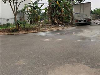 Tôi cần bán gấp mảnh đất ở phú diễn ngay giao lộ nguyễn văn giáp và hồ tùng mậu vị trí kim cương