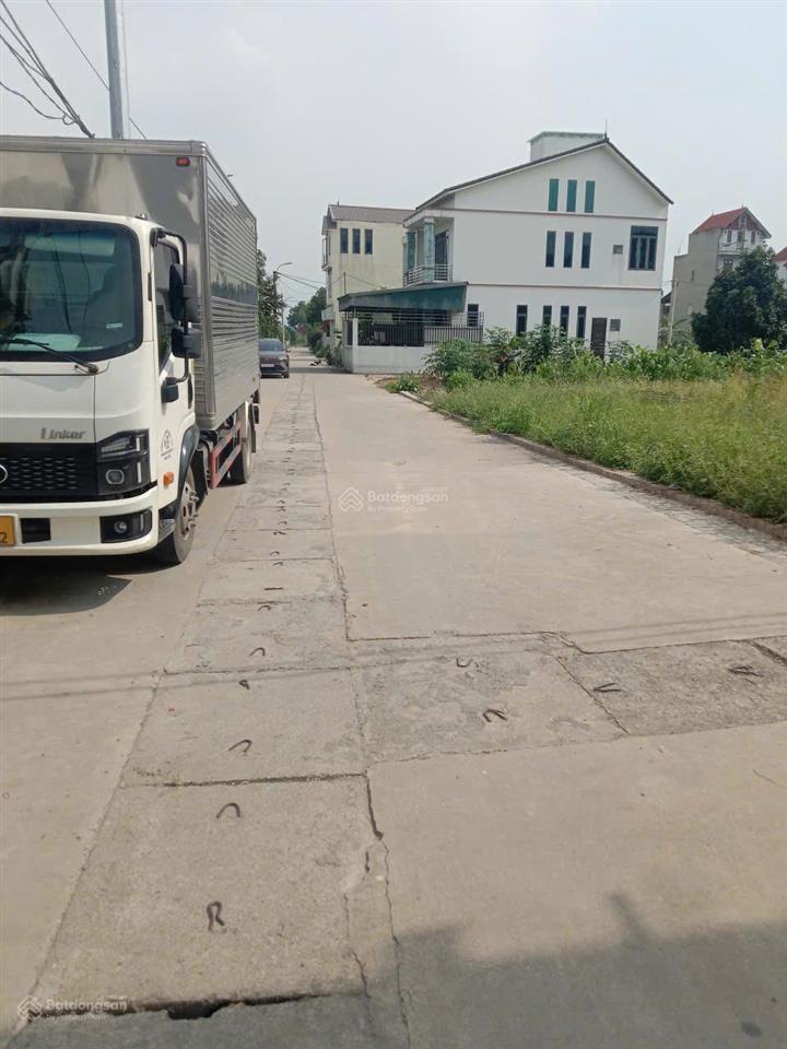 Lô góc trục chính 750 triệu kinh doanh tốt tôi giảm 200 triệu cần bán gấp để trả nợ ngân hàng nhanh