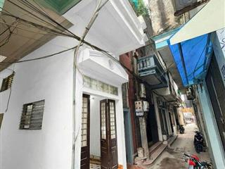BÁN NHÀ ĐẸP 890 TRIỆU 2.5 TẦNG 20M2  GẦN NGAY CHỢ CỬA TRƯỜNG 