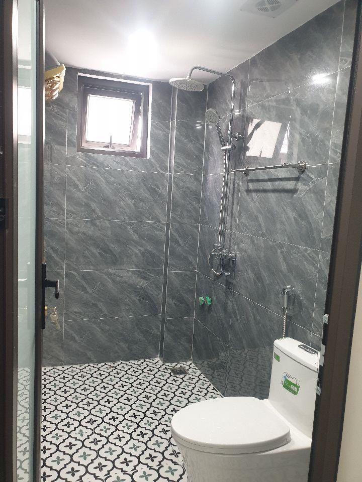BÁN NHÀ ĐẸP 1.75 TỶ 3 TẦNG 52M2 ( HƯỚNG ĐÔNG ) NGÕ KHU ĐỆ TỨ 