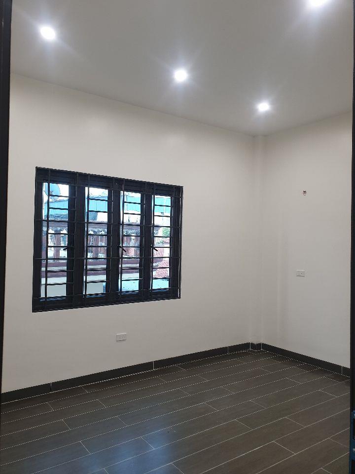 BÁN NHÀ ĐẸP 1.75 TỶ 3 TẦNG 52M2 ( HƯỚNG ĐÔNG ) NGÕ KHU ĐỆ TỨ 