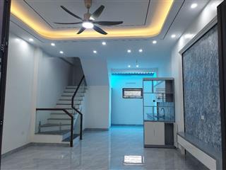 BÁN NHÀ ĐẸP 1.8 TỶ 3 TẦNG 45M2 XÂY MỚI NGÕ NGẮN TRẦN HUY LIỆU 