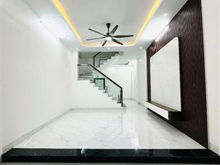BÁN NHÀ ĐẸP 2.668 TỶ 3 TẦNG 47M2 ( TÂY NAM ) NGÕ TRẦN HUY LIỆU 