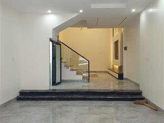BÁN NHÀ ĐẸP 4.85 TỶ 3.5 TẦNG 58M2 MẶT ĐƯỜNG ĐẶNG VIỆT CHÂU 