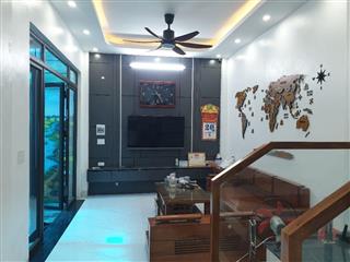 BÁN NHÀ ĐẸP 1.85 TỶ 3 TẦNG 40M2 ( HƯỚNG ĐÔNG ) NGÕ GIẢI PHÓNG
