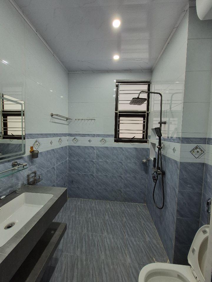 BÁN NHÀ 2.35 TỶ 3 TẦNG 45M2 ( TÂY NAM ) NGÕ ĐƯỜNG TRƯỜNG CHINH 