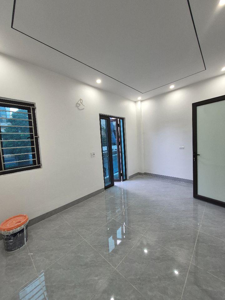 BÁN NHÀ 2.7 TỶ 3 TẦNG 46M2 Ô TÔ ĐỖ CÁCH NHÀ 10M NGÕ QUÂN NHÂN 