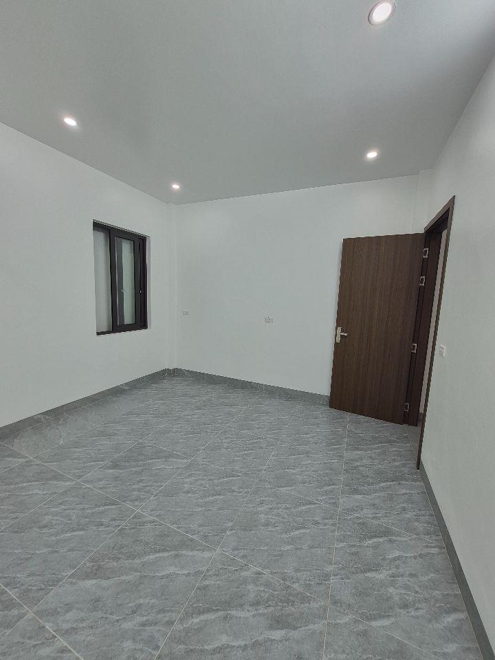 BÁN NHÀ 3.75 TỶ 3 TẦNG 75M2 MẶT CÔNG VIÊN HỒ HÀNG NAN - TRẦN HƯNG ĐẠO