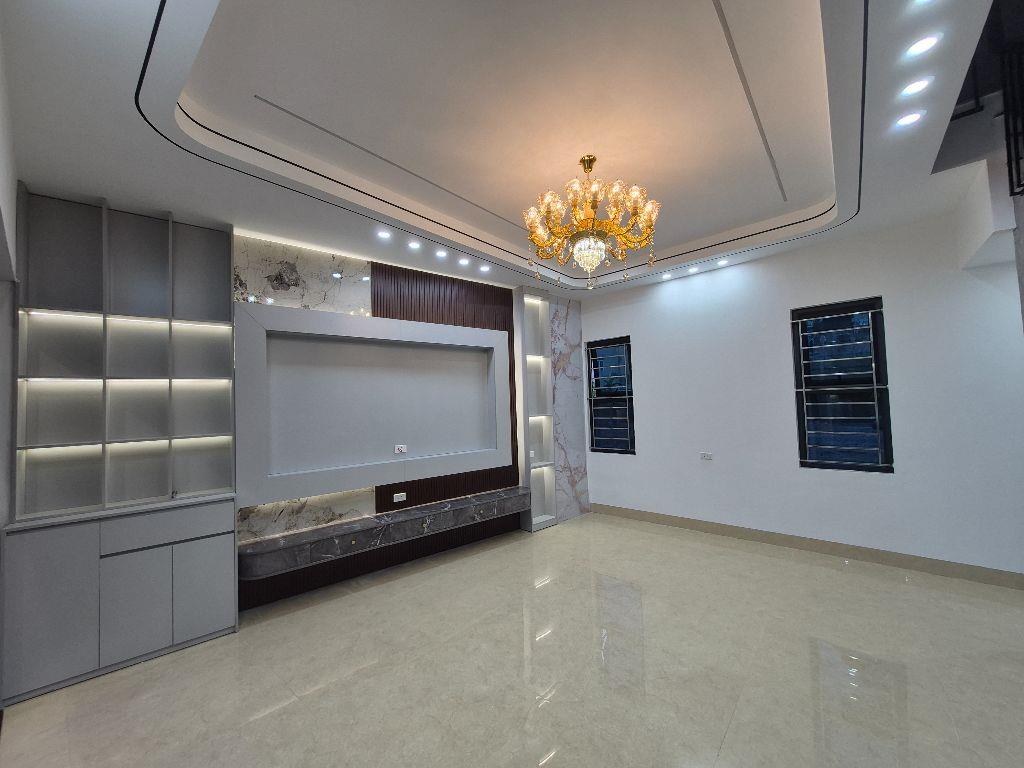 BÁN NHÀ ĐẸP 1.88 TỶ 3 TẦNG 72M2 ( TÂY NAM ) NGÕ TRẦN THÁI TÔNG 