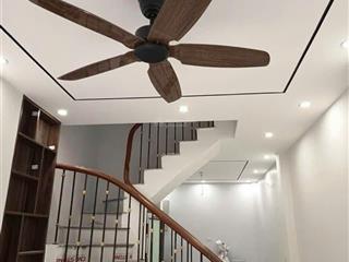 Bán nhà chính chủ xây 4 tầng đẹp cực chắc chắn , hoàn thiện đẹp ở ngay