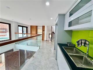 Bán nhà 6 tầng thang máy / giá chỉ 7,9 tỷ / đầy đủ nội thất / ô tô đỗ cửa .