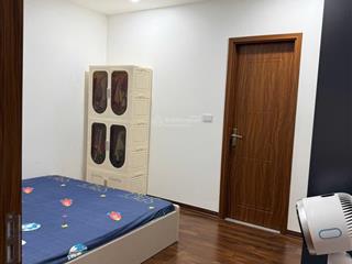 Bán căn hộ 2pn2wc full nội thất ở luôn, có ban công rộng, nhà mới, đã có sổ đầy đủ