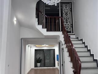 Bán nhà hoàng liệt/ ngay gần hồ linh đàm lô góc 45mét, mới xây